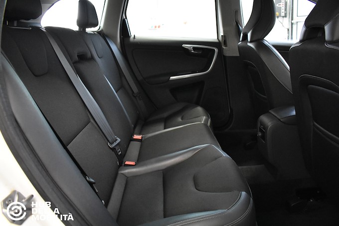 VOLVO XC60 D4 Momentum